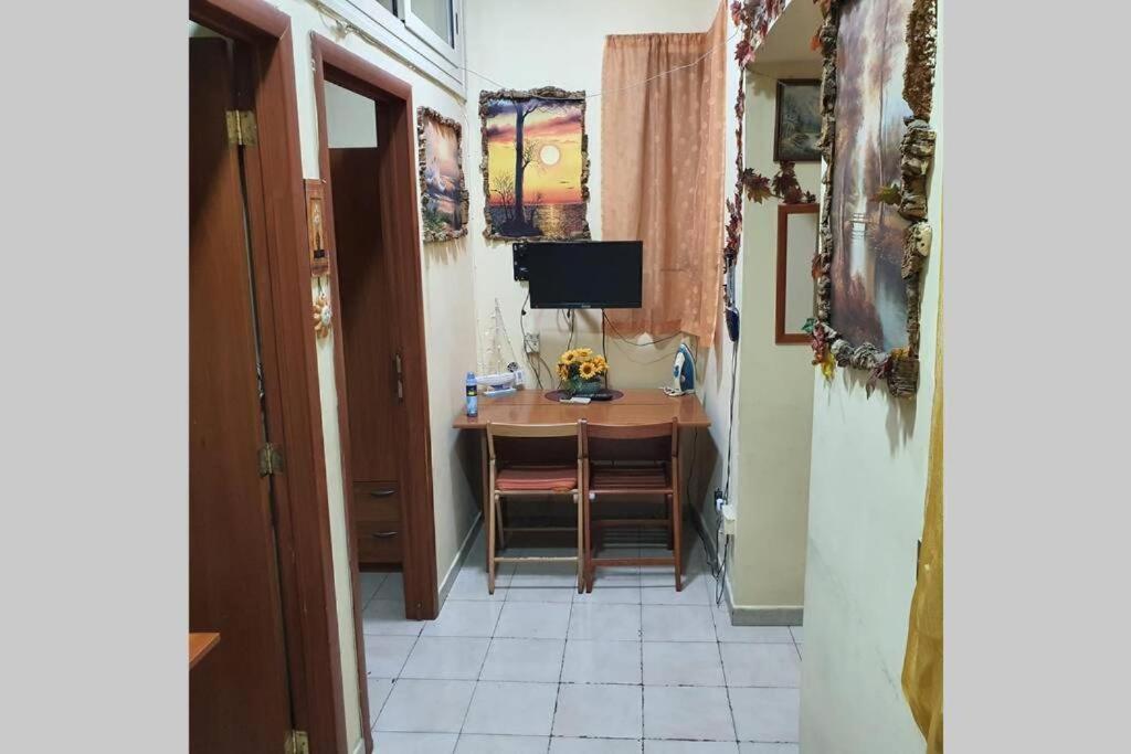 Napolix Centro, Intero Appartamentino, Casa Vacanze, Suite Tricamere Nel Cuore Di Napoli المظهر الخارجي الصورة